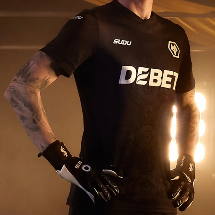 Wolverhampton Wanderers Shirt Store | 2025-26 Wolves Goalkeeper Home Shirt – Adult Collection Wolverhampton Wanderers Official Gear